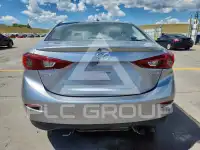 2015 Mazda 3 photo