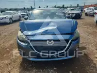 2015 Mazda 3 photo
