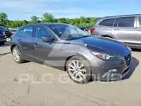 2015 Mazda 3 photo