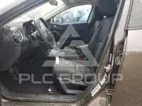 2015 Mazda 3 фото