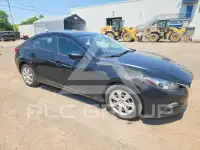 2015 Mazda 3 photo