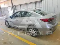 2015 Mazda 3 фото