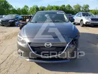 2015 Mazda 3 photo