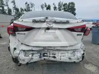 2015 Mazda 3 photo