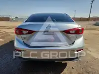 2015 Mazda 3 photo