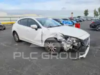 2015 Mazda 3 photo