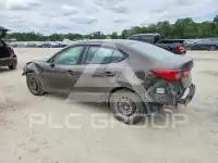 2015 Mazda 3 фото