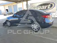 2015 Mazda 3 photo