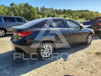 2015 Mazda 3 photo