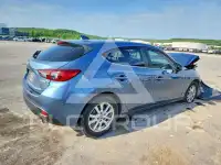 2015 Mazda 3 photo