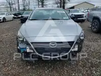 2015 Mazda 3 фото