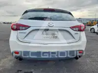 2015 Mazda 3 photo