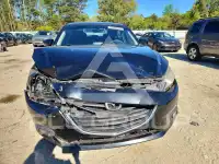2015 Mazda 3 photo