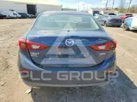 2015 Mazda 3 photo