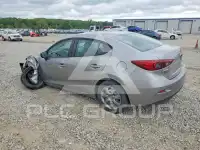 2015 Mazda 3 фото