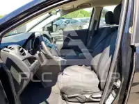 2015 Mazda 5 photo