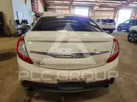 2015 Lincoln MKS фото