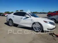 2015 Lincoln MKS photo