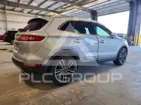 2015 Lincoln MKC photo