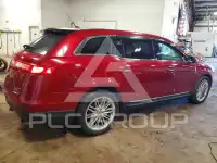 2015 Lincoln MKT фото