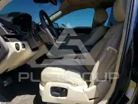 2015 Lincoln MKT фото