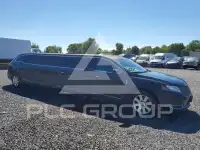 2015 Lincoln MKT photo