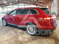 2015 Lincoln MKT фото