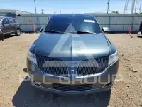 2015 Lincoln MKT фото