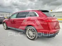 2015 Lincoln MKT фото