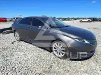 2015 Lincoln MKZ photo