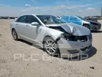 2015 Lincoln MKZ photo