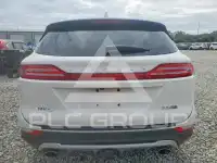 2015 Lincoln MKZ photo