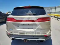 2015 Lincoln MKZ photo