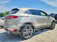 2015 Lincoln MKZ photo