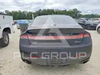 2015 Lincoln MKZ photo