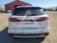 2015 Lincoln MKZ photo