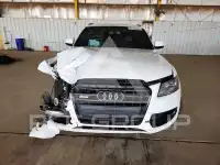 2015 Audi SQ5 фото