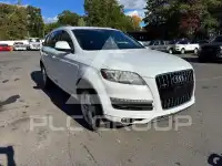 2015 Audi Q7 photo