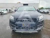 2015 Audi Q7 фото