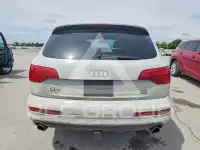 2015 Audi Q7 photo