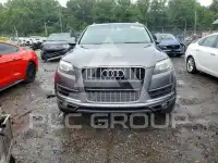 2015 Audi Q7 фото