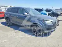 2015 Audi Q7 photo