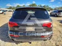2015 Audi Q7 фото