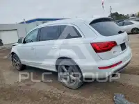 2015 Audi Q7 photo