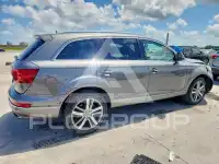 2015 Audi Q7 photo