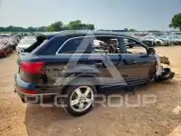 2015 Audi Q7 photo
