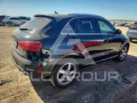 2015 Audi Q3 photo