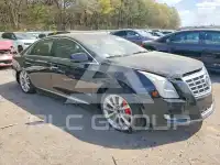 2015 Cadillac XTS photo