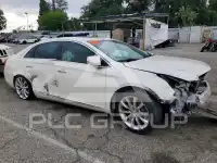 2015 Cadillac XTS photo