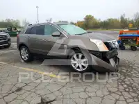 2015 Cadillac SRX фото